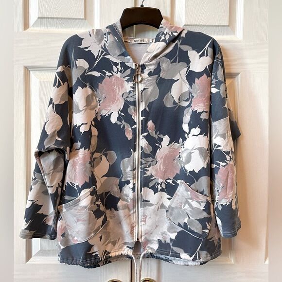 PINK AND BLUE FLORAL XINWEI ZIPPERED HOODIE PLUS SIZE 52 - Picture 1 of 8